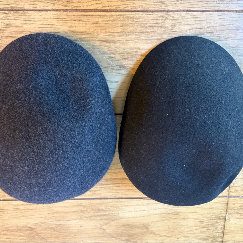 Two Country Gentleman Wool Cabbie Cap — Black and Gray